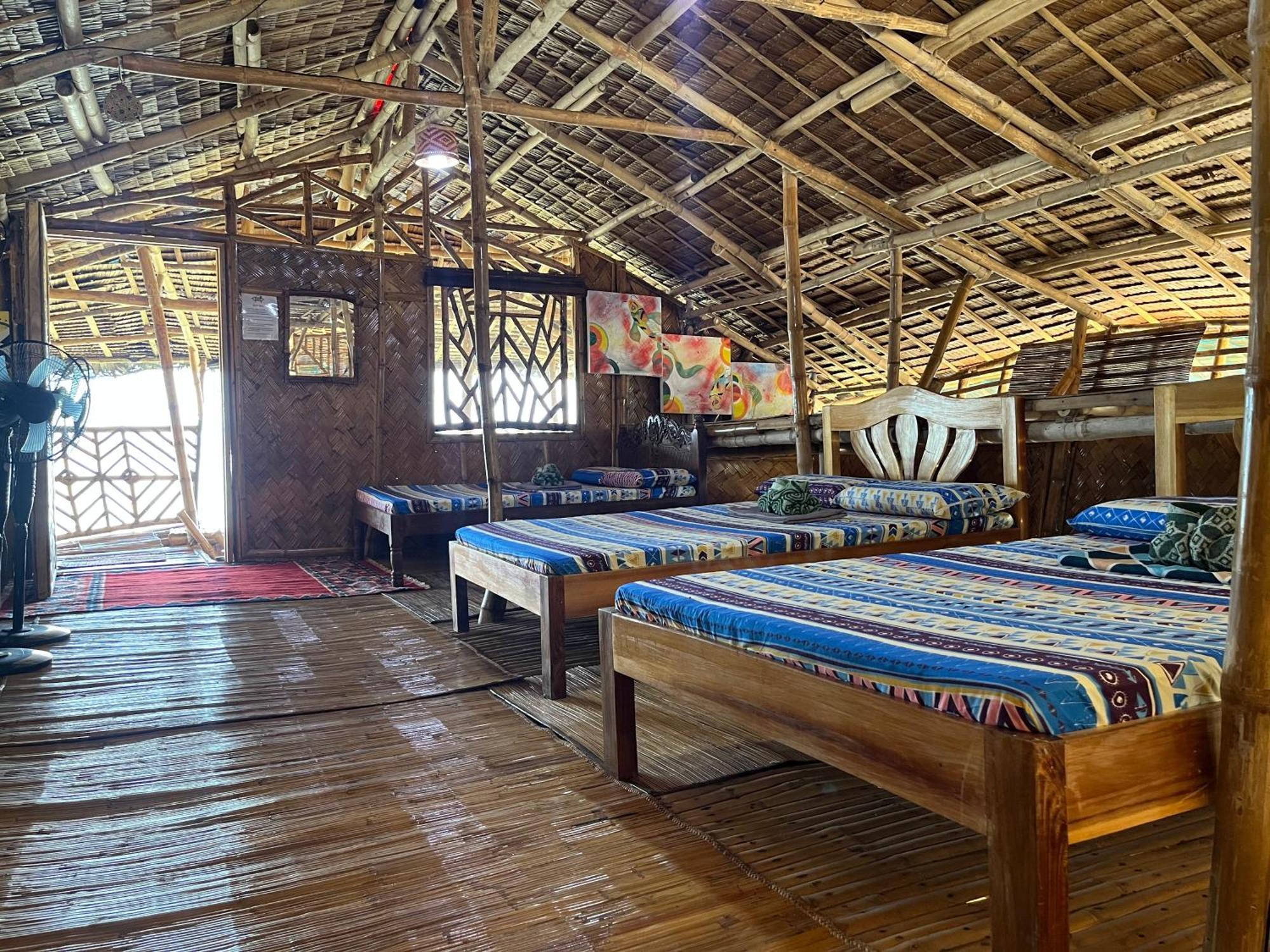 Bamboo Nest Beachfront Puerto Princesa Exterior photo