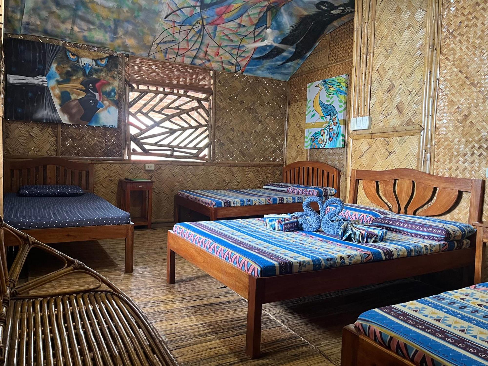 Bamboo Nest Beachfront Puerto Princesa Exterior photo