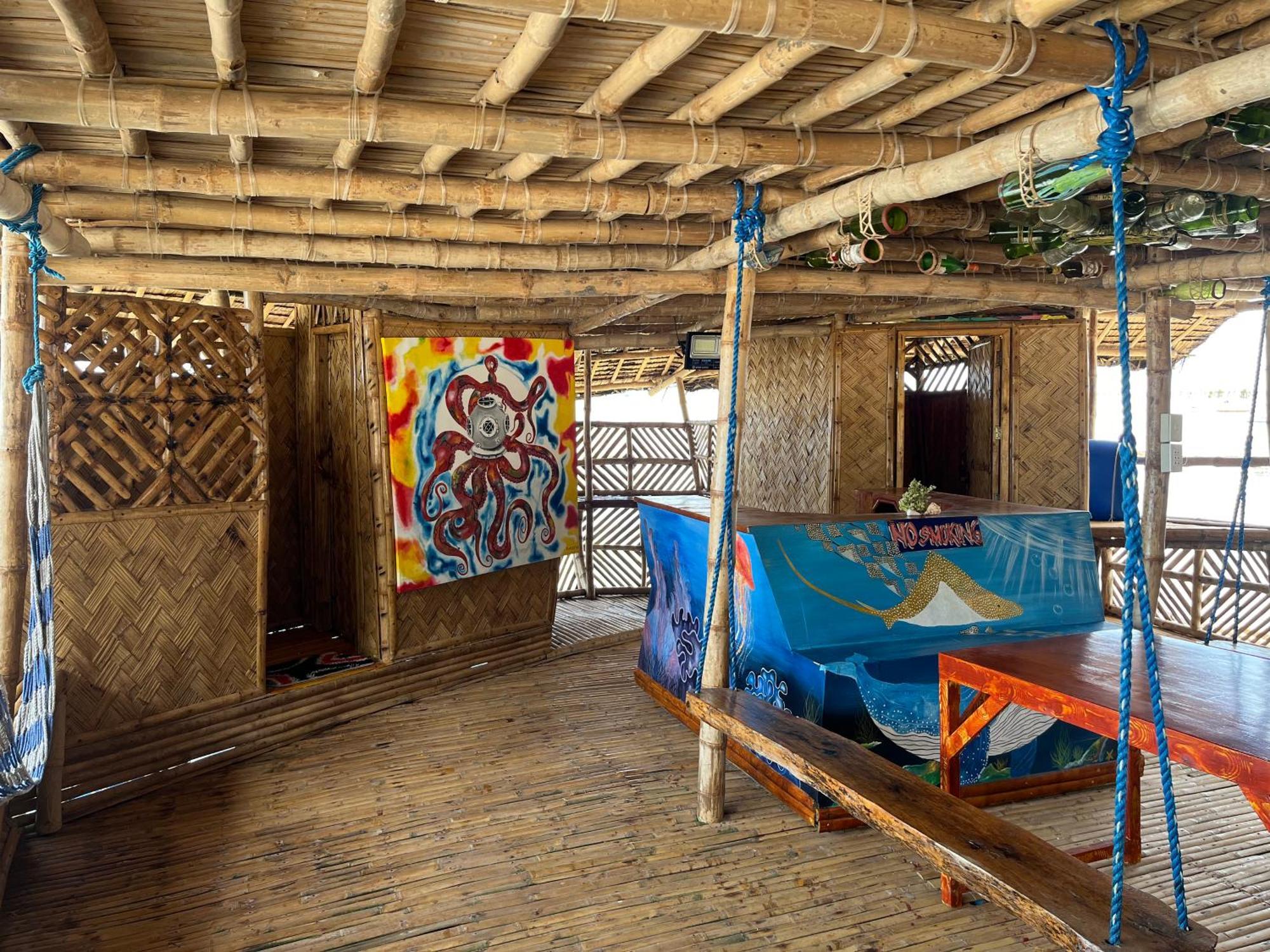 Bamboo Nest Beachfront Puerto Princesa Exterior photo