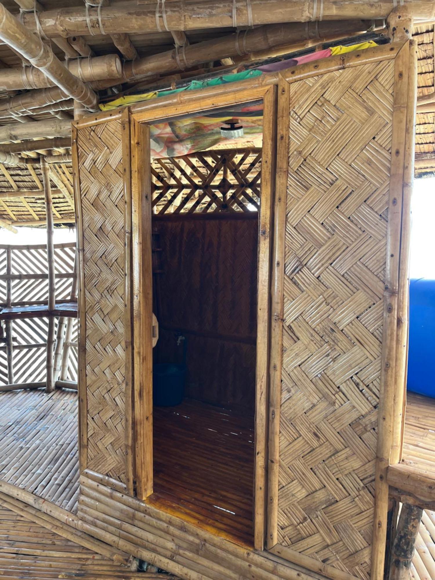 Bamboo Nest Beachfront Puerto Princesa Exterior photo