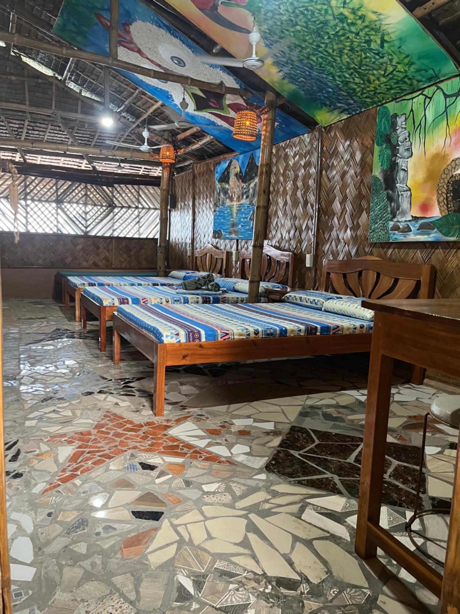 Bamboo Nest Beachfront Puerto Princesa Exterior photo