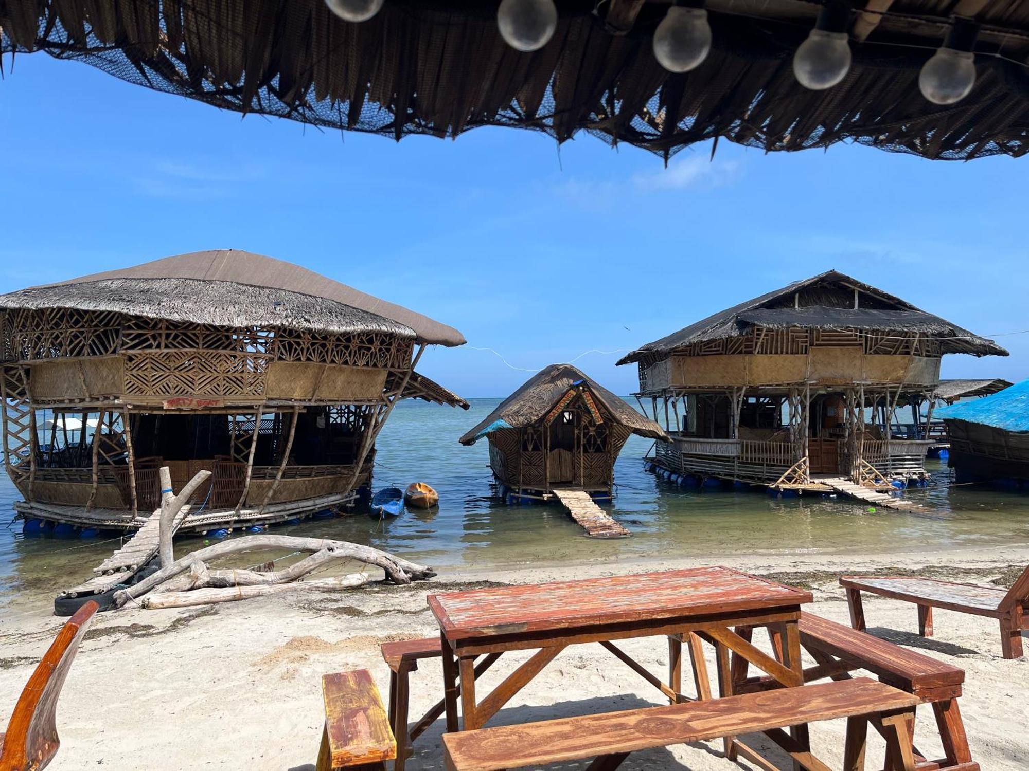 Bamboo Nest Beachfront Puerto Princesa Exterior photo