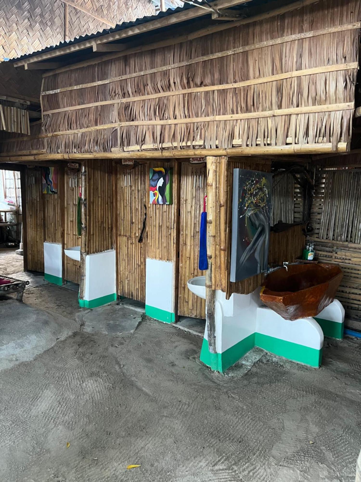Bamboo Nest Beachfront Puerto Princesa Exterior photo